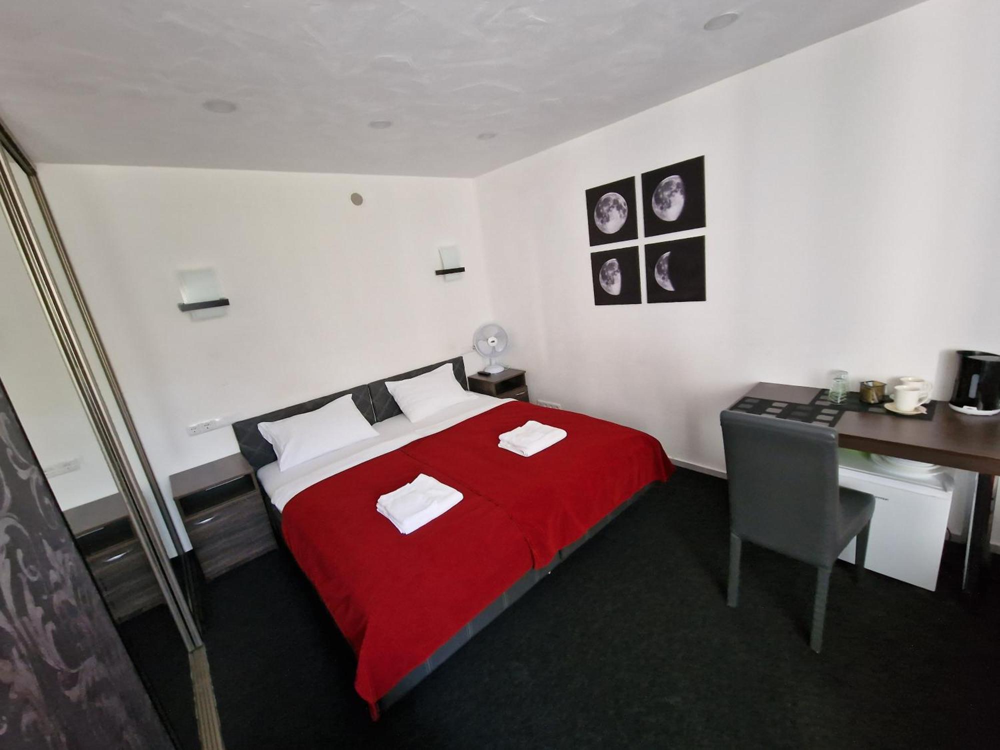 Kalida B&B Rooms For Rent Raseiniai Room photo